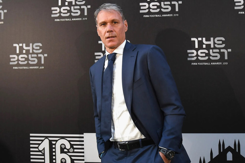 Insiste Van Basten en probar el fútbol sin ‘fuera de juego’