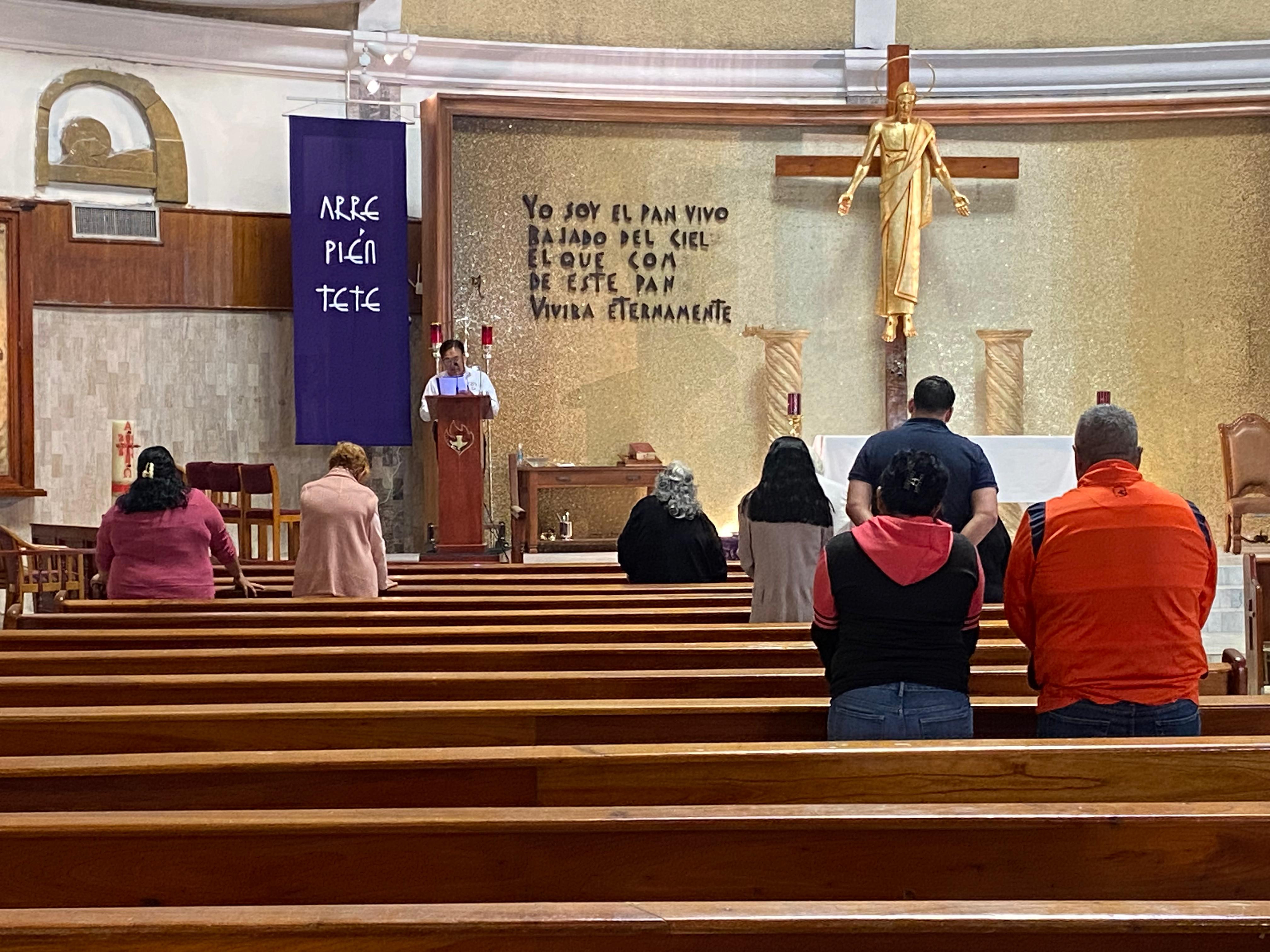 Inicia cuaresma con imposición de ceniza