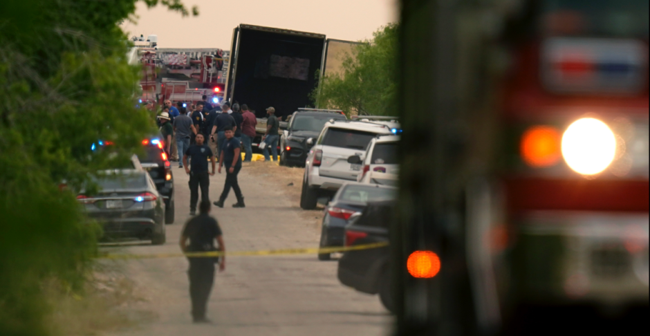 Confirma SRE 26 mexicanos muertos en trailer de Texas