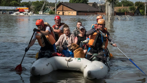 Putin califica de "acto bárbaro" de Kiev el derrumbe de la presa de Kajovka