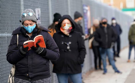 EU sobrepasa los 260 mil contagios por COVID en 24 horas