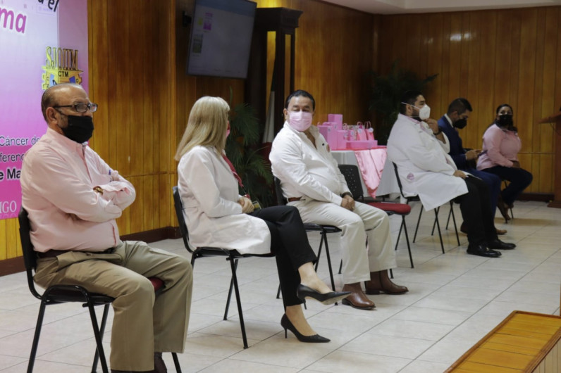 El SJOIIM fortalece el apoyo a la mujer en su lucha contra el cáncer