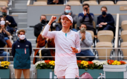 Iga Swiatek, primera polaca que llega a una Final de Roland Garros