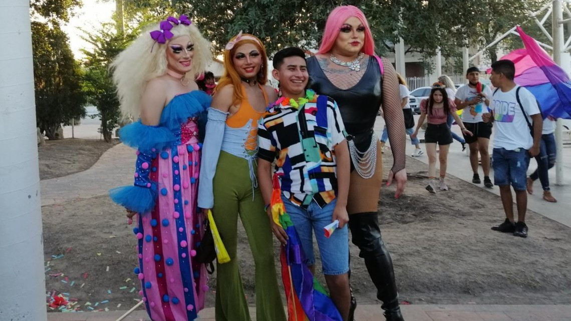 Celebran 6a marcha del Orgullo Gay