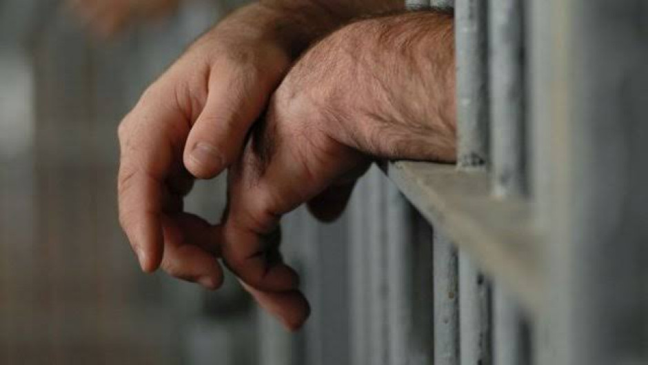 Vinculan a proceso a instructor de box que violaba a su hija desde 2016