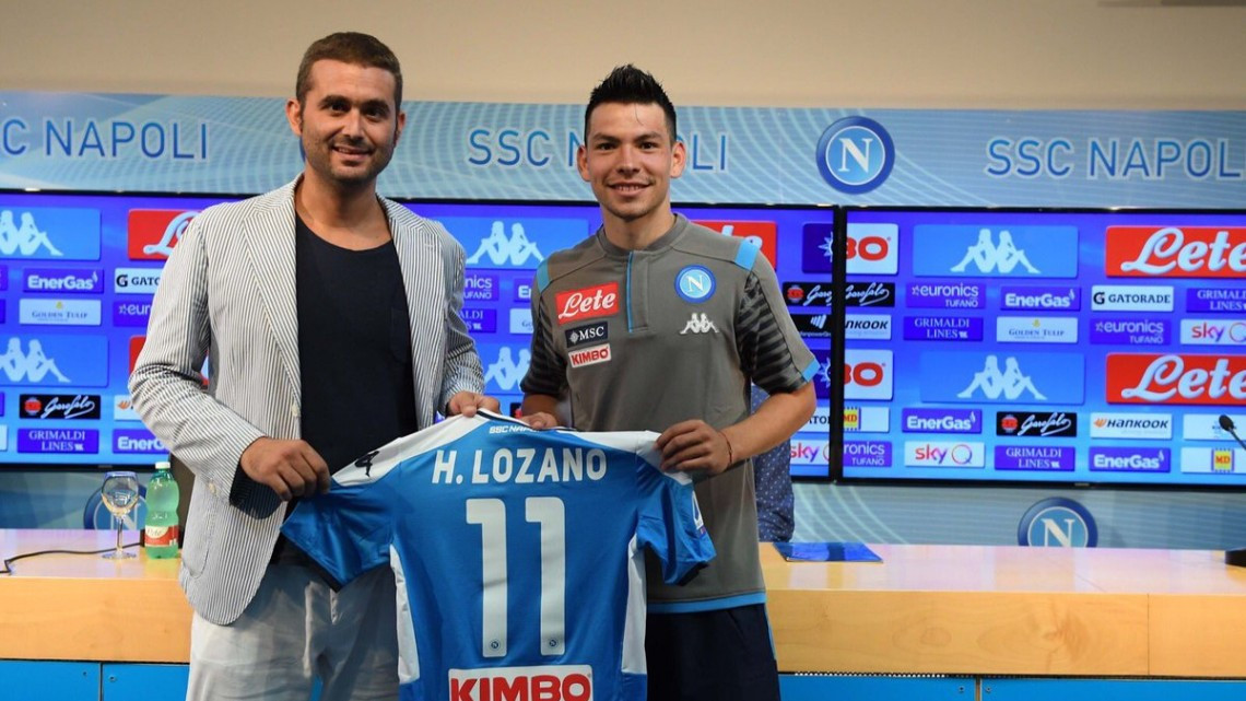 Napoli presenta a Hirving 'Chucky' Lozan