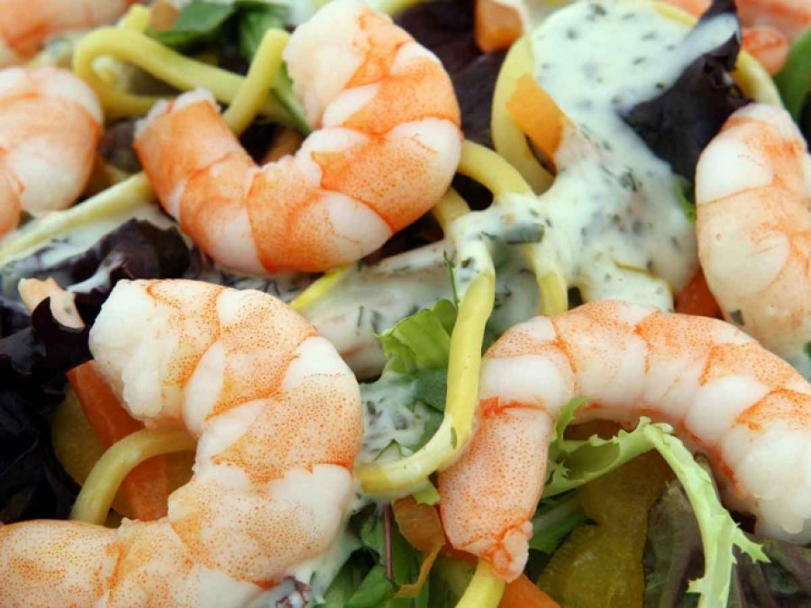 China suspende importación de camarores por COVID-19