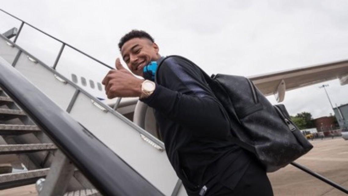 Equipo de Inglaterra viaja a Rusia liderado por su capitán Harry Kane