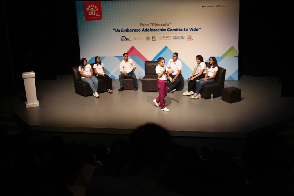 SET participa en Foro “Piénsalo” Un embarazo Adolescente Cambia Tu Vida