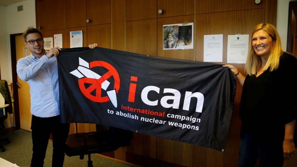 La campaña antinuclear recibe el Nobel de la Paz