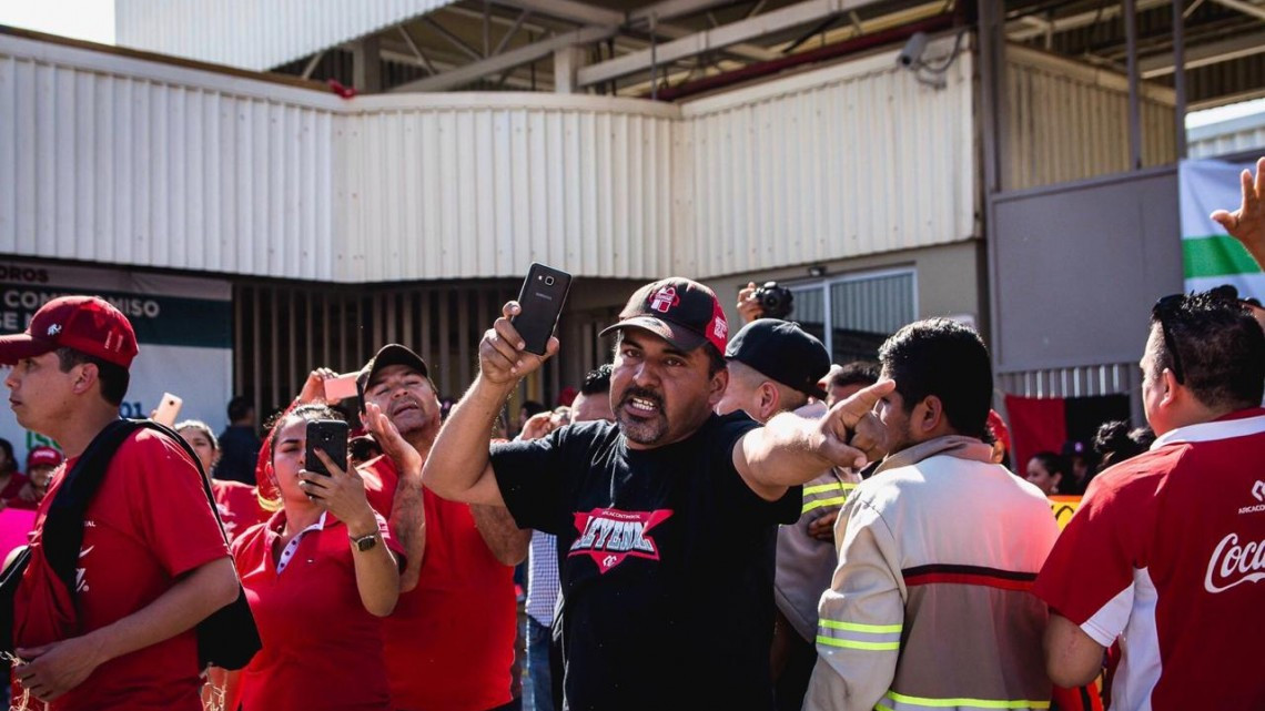 Al parecer ya hay arreglo en Coca Cola, hoy jueves levantarán la huelga