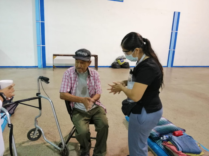 DIF Reynosa al pendiente de familias en albergues