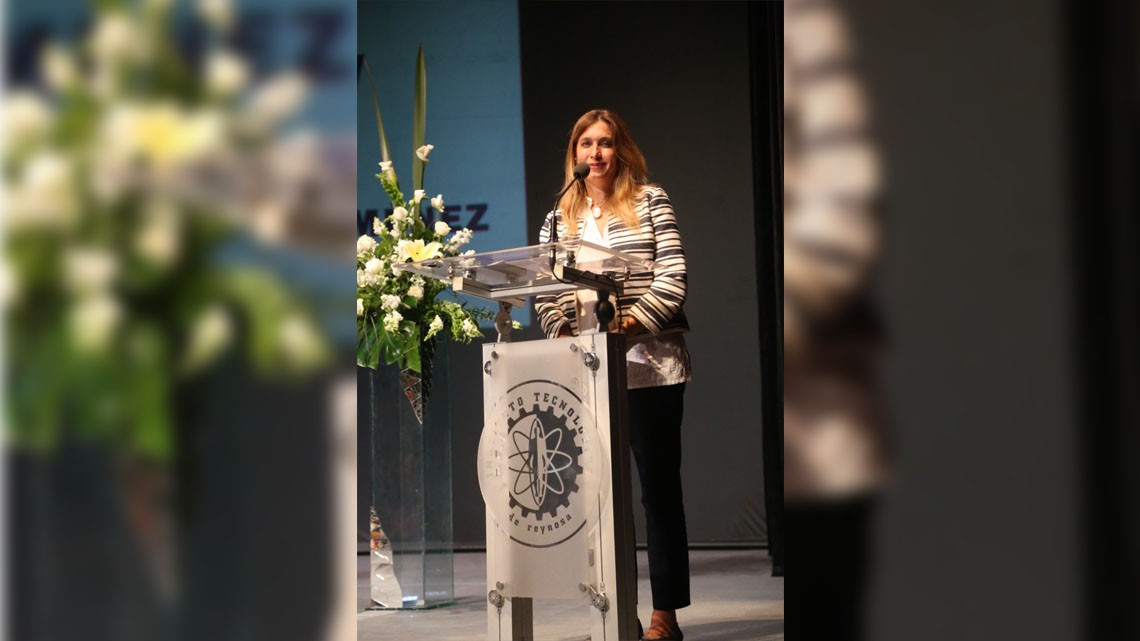 Maki asiste a graduación de Generación XXXIV del ITR