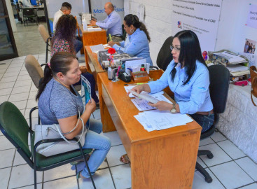 Trabajará con guardias oficina de Pasaportes