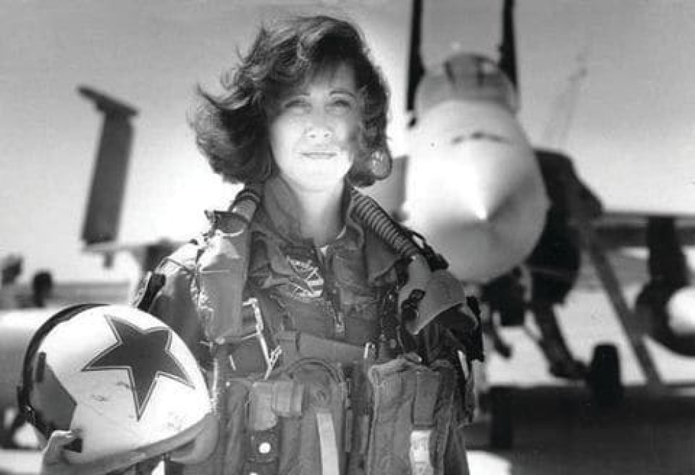 Tammie Jo Shults, la piloto que aterrizó de emergencia el avión de Southwest