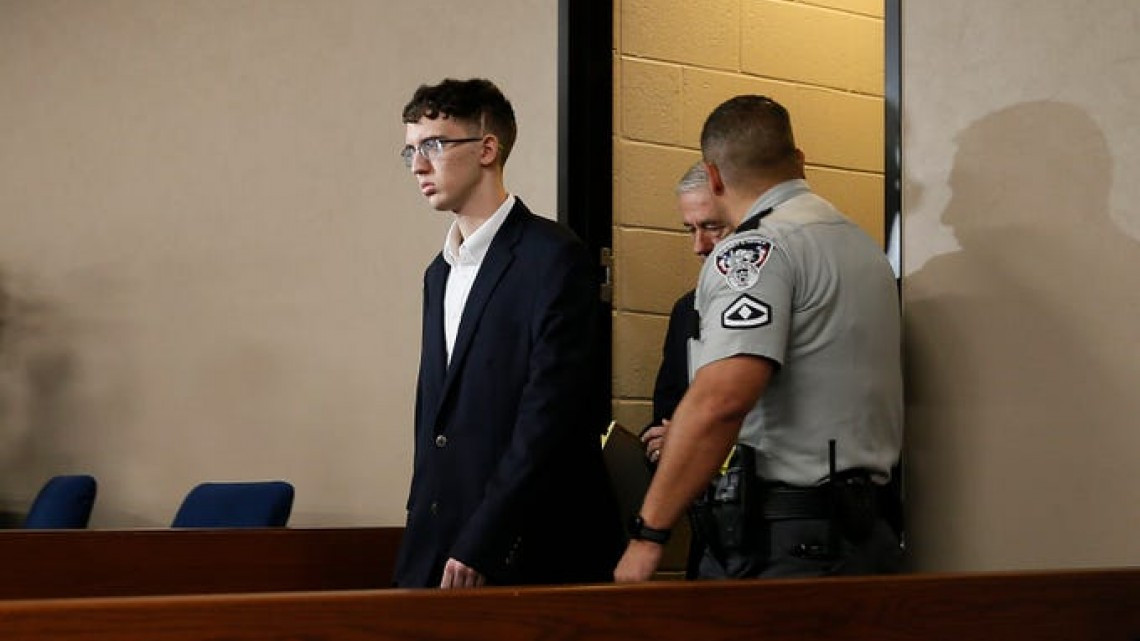 Presunto tirador de atentado en El Paso se declara inocente