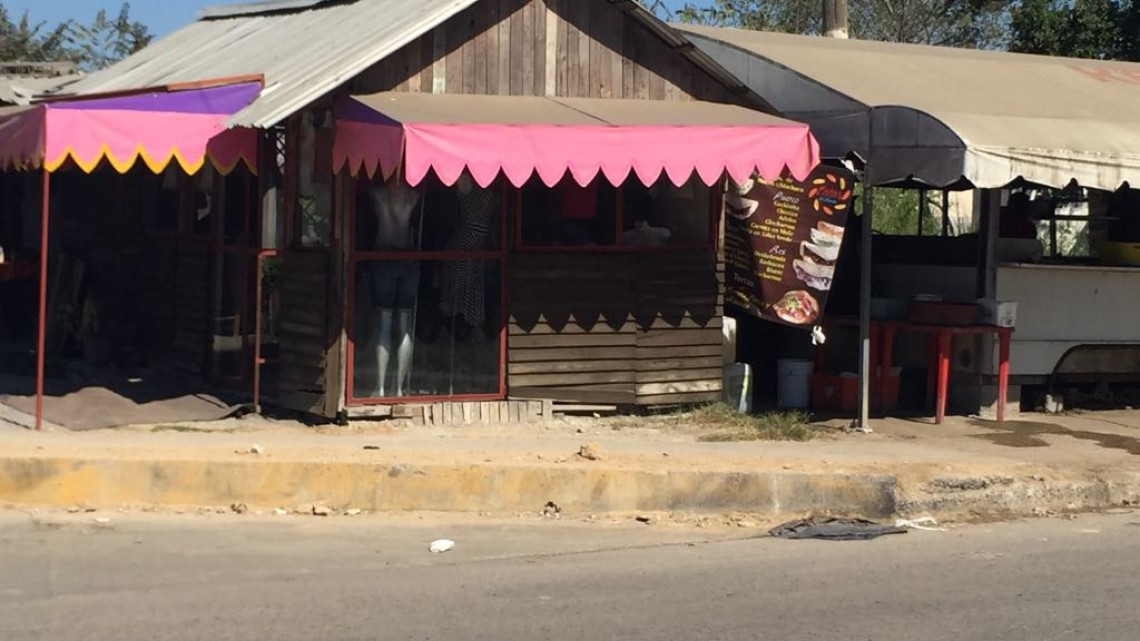 Comerciantes temen ser desalojados en cualquier momento