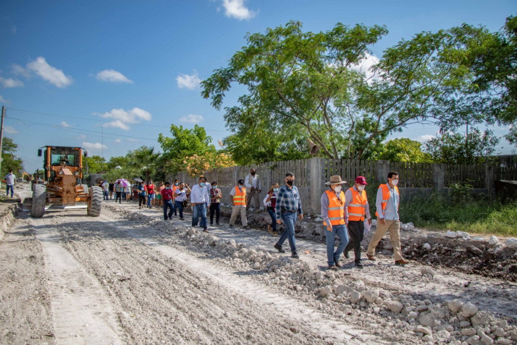 Impulsa Alcalde construcción de circuitos viales en colonias con mayor marginación