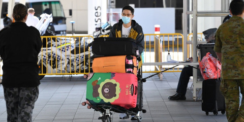 Confirman primer caso de reinfección de COVID-19 en paciente de Hong kong