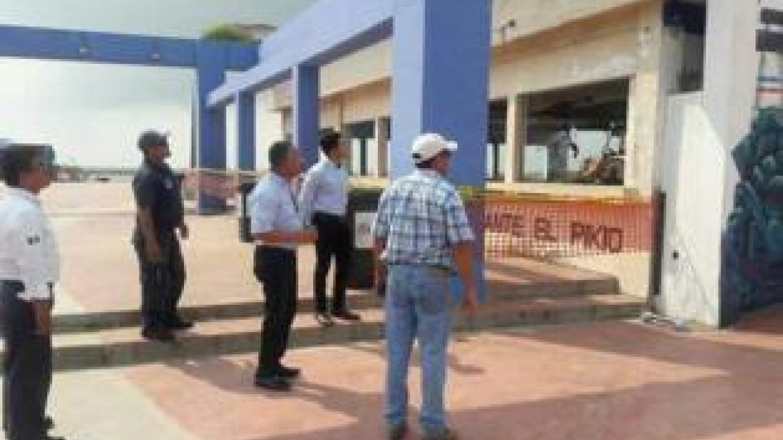 Ex alcalde construirá centro comercial en playa Miramar