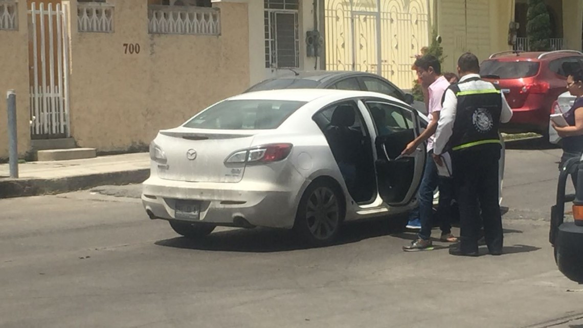 Choque entre tres unidades deja dos mujeres lesionadas