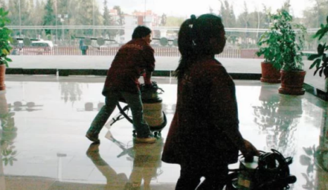 Aumentan salario de empleados de aseo en la cámara de diputados