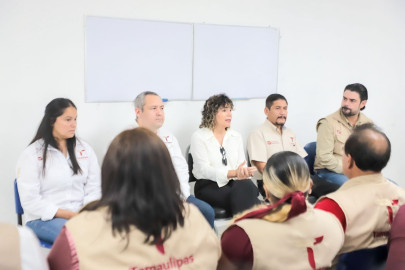 Realiza secretaria Silvia Casas gira de trabajo en Nuevo Laredo
