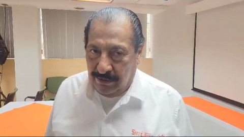 Culpa SNTE a empresarios de desinformación sobre contenido de libros de texto