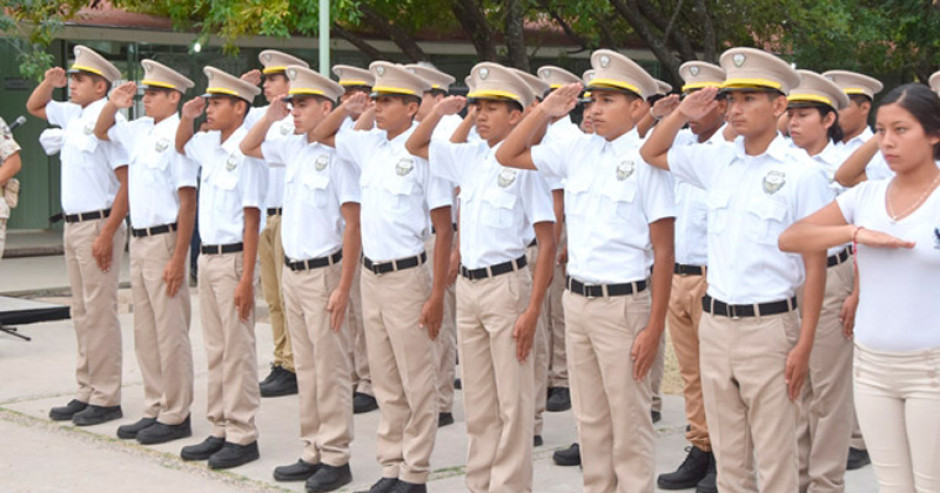 SET da a conocer estudiantes aprobados para el Bachillerato General Militarizado
