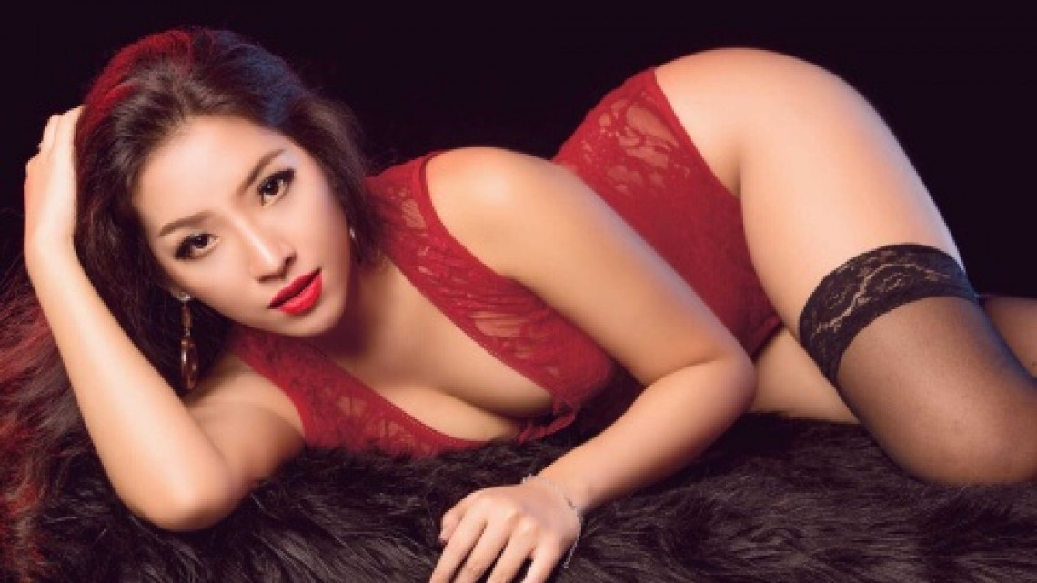 Por ser modelo, le retiran su licencia de médico