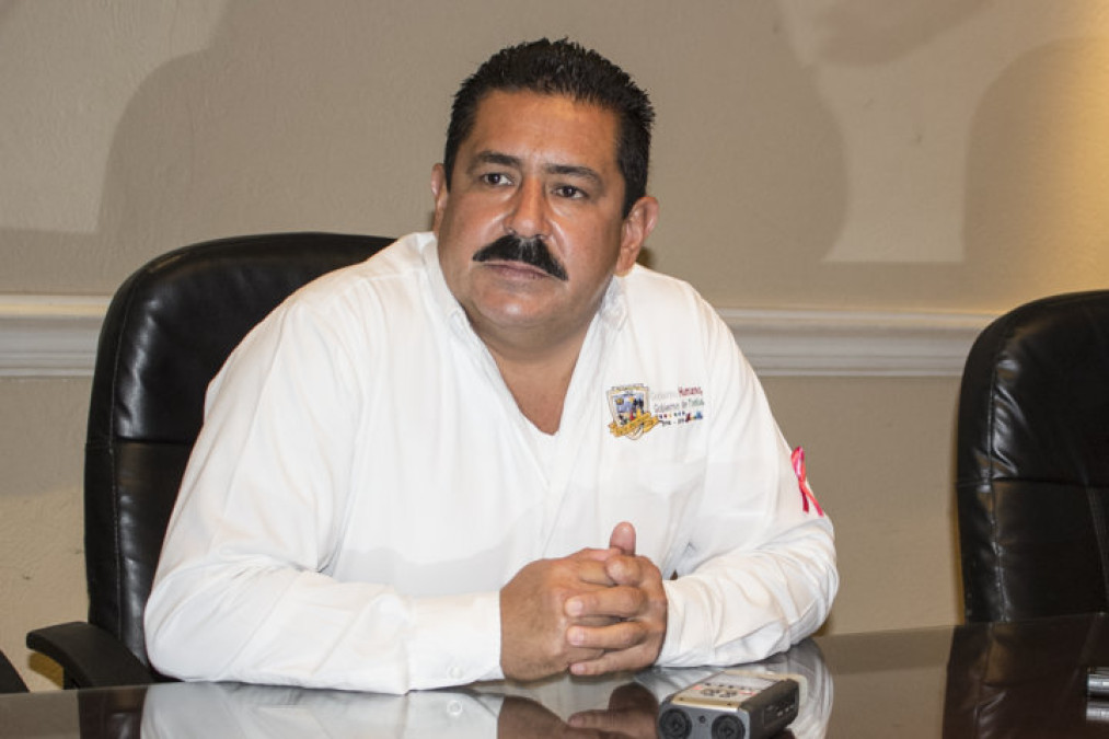 Toman de protesta Consejeros, presidentes y representantes vecinales