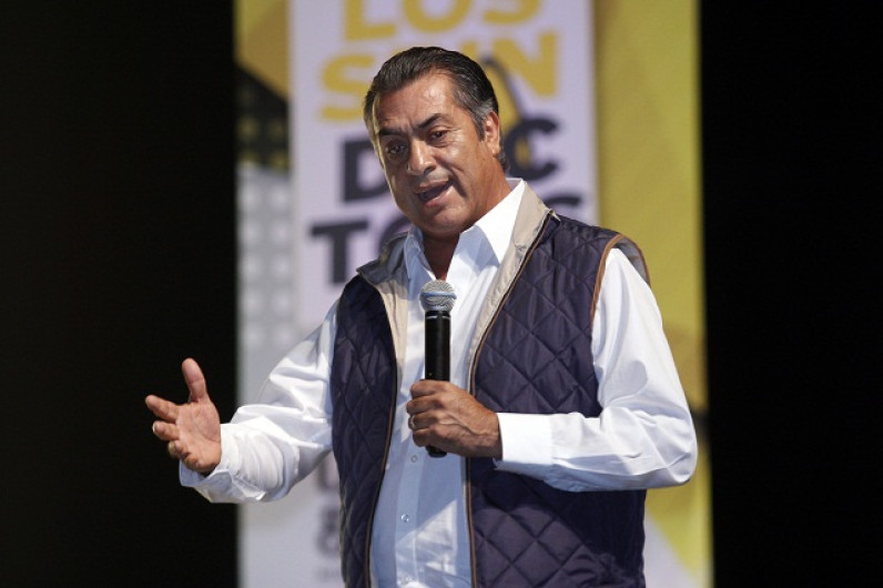 El Bronco dice que los azotes son necesarios para castigar delincuentes