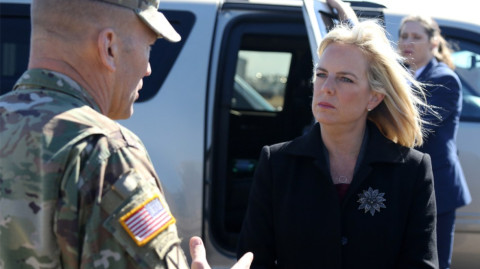 Ningún migrante entrará ilegalmente a EU: Nielsen