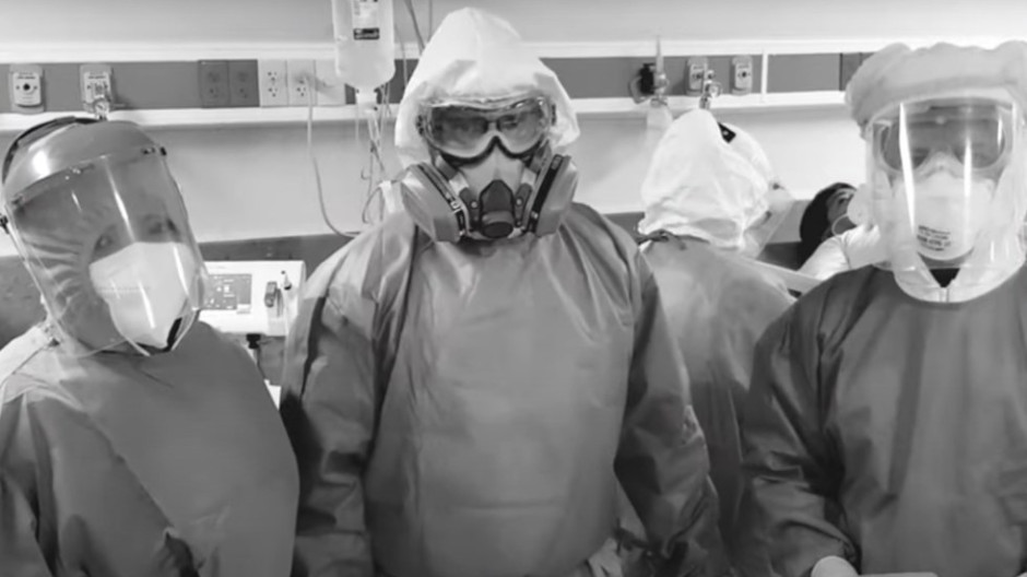 Médicos del IMSS hacen llamado a la población a permanecer en casa