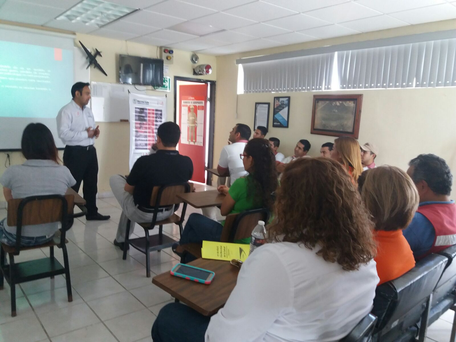 Imparte IMM plática para la prevención de la violencia