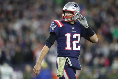Patriots continua invicto y Brady alcanza nueva marca