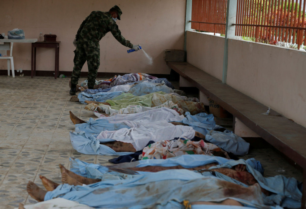 Comienza la entrega de cuerpos de víctimas del alud en Colombia