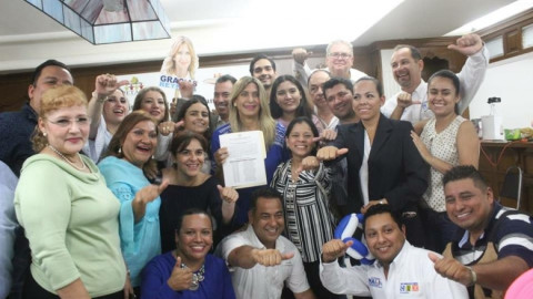 Maki Ortiz, recibe constancia como presidenta municipal de Reynosa