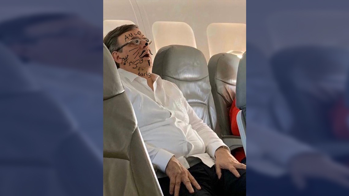 Los mejores memes de Marcelo Ebrard dormido