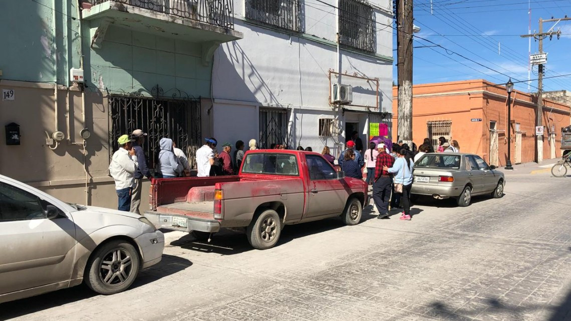 Apoyará AMLO a alumnos con 800 pesos mensuales