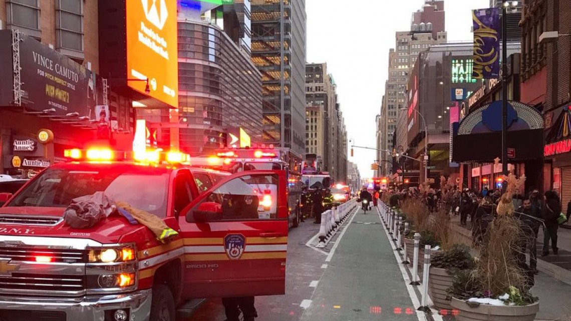 La policía investiga reportes de una explosión en Manhattan