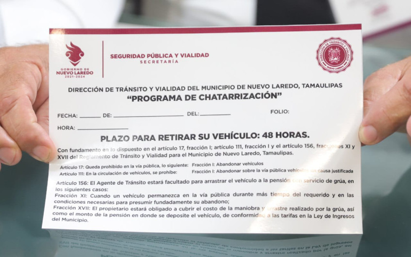 Retiran de la Vía Pública vehículos abandonados