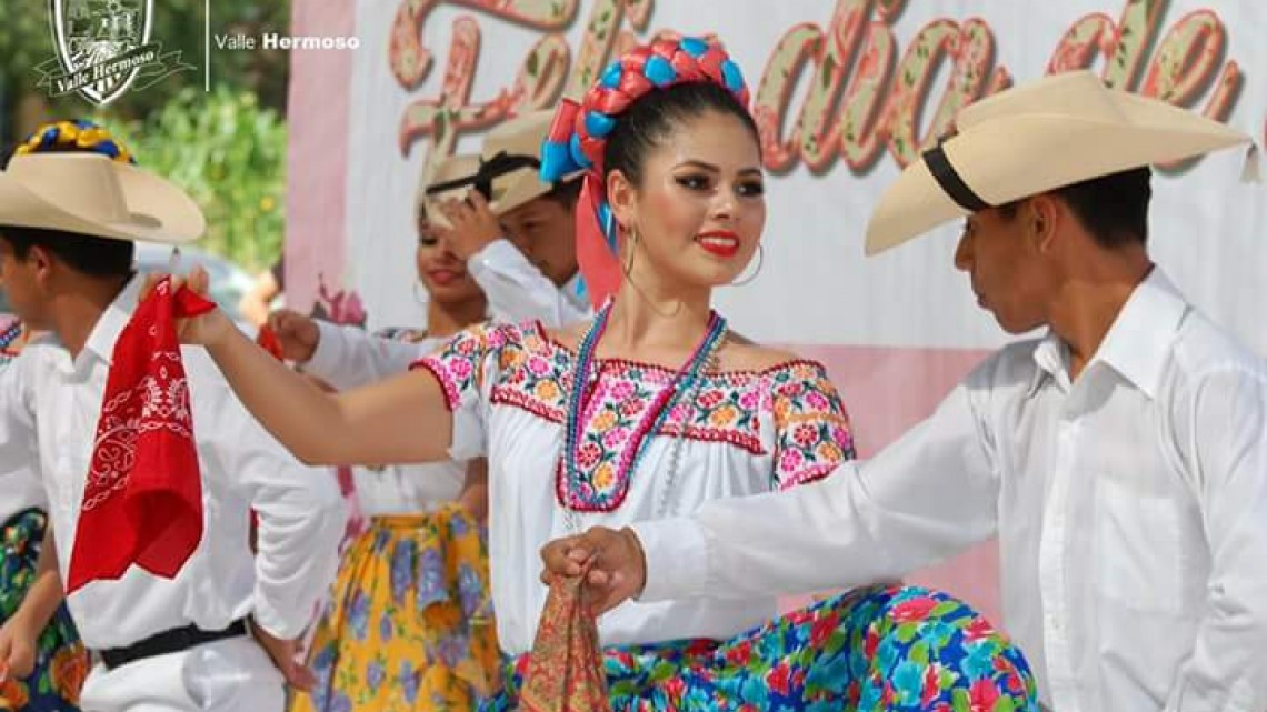 Festejan el "Día de la madres" en el Poblado el Realito