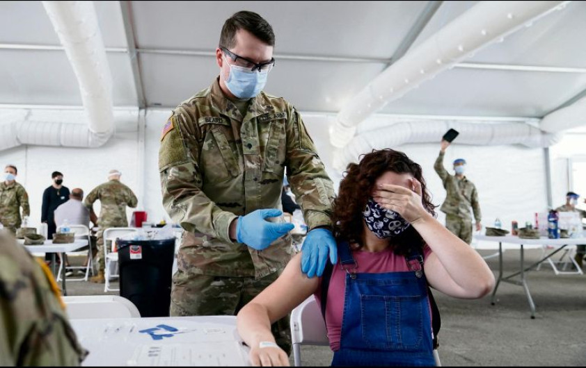 Florida inicia vacunación contra el COVID-19 sin límites de edad