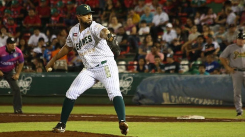 Leones de Yucatán vence 12-0 a Saraperos