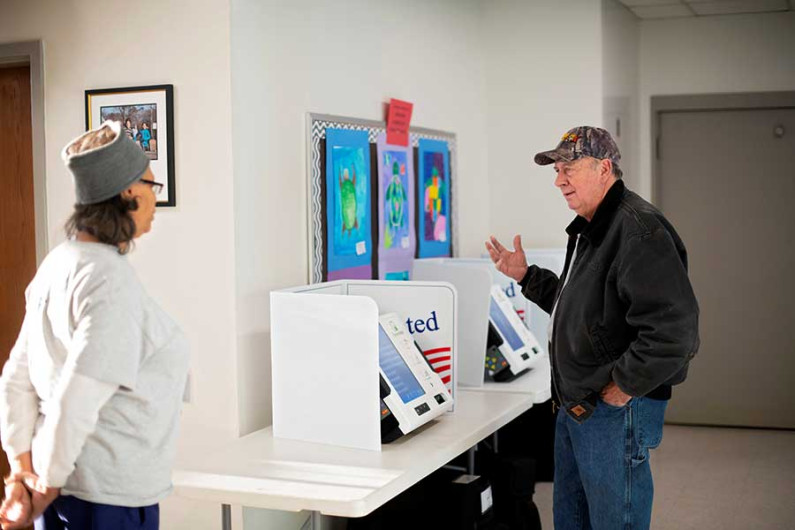 Inician primarias demócratas en Carolina del Sur