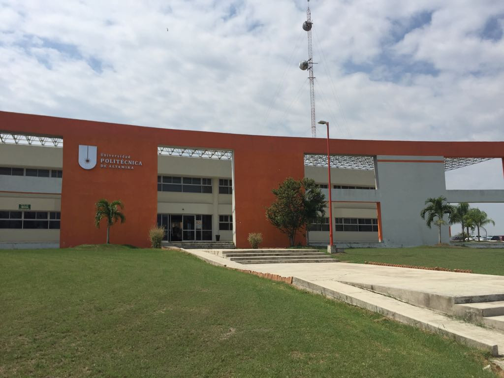 Incentivan a alumnos y docentes para un mayor desarrollo académico en la UPALT.