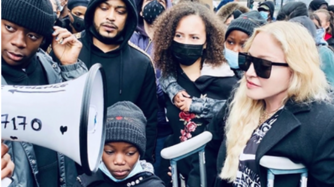 Madonna se une a protestas de Black Lives Matter en Londres 