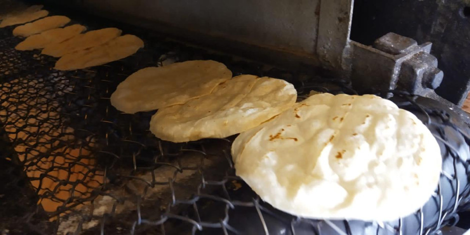 Tortilla podría empezar el 2023 hasta en 28 pesos