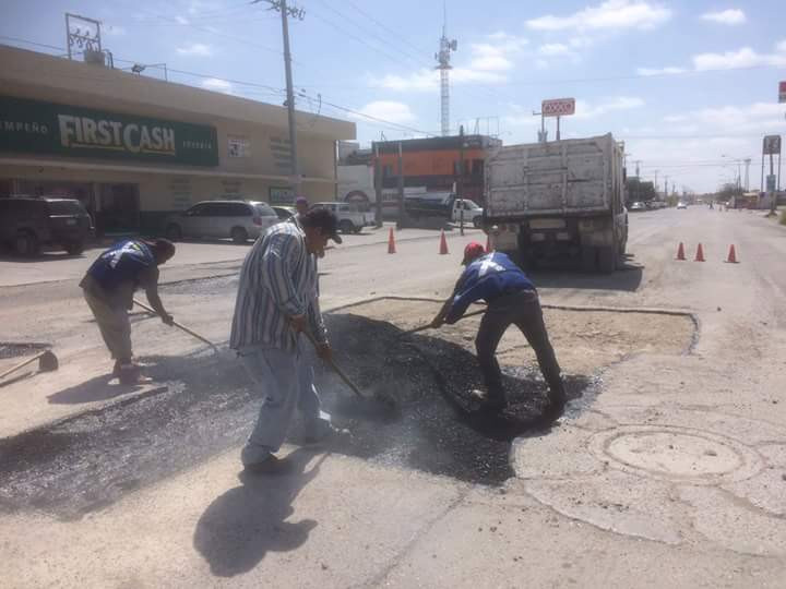 Servicios Primarios realiza labores de bacheo